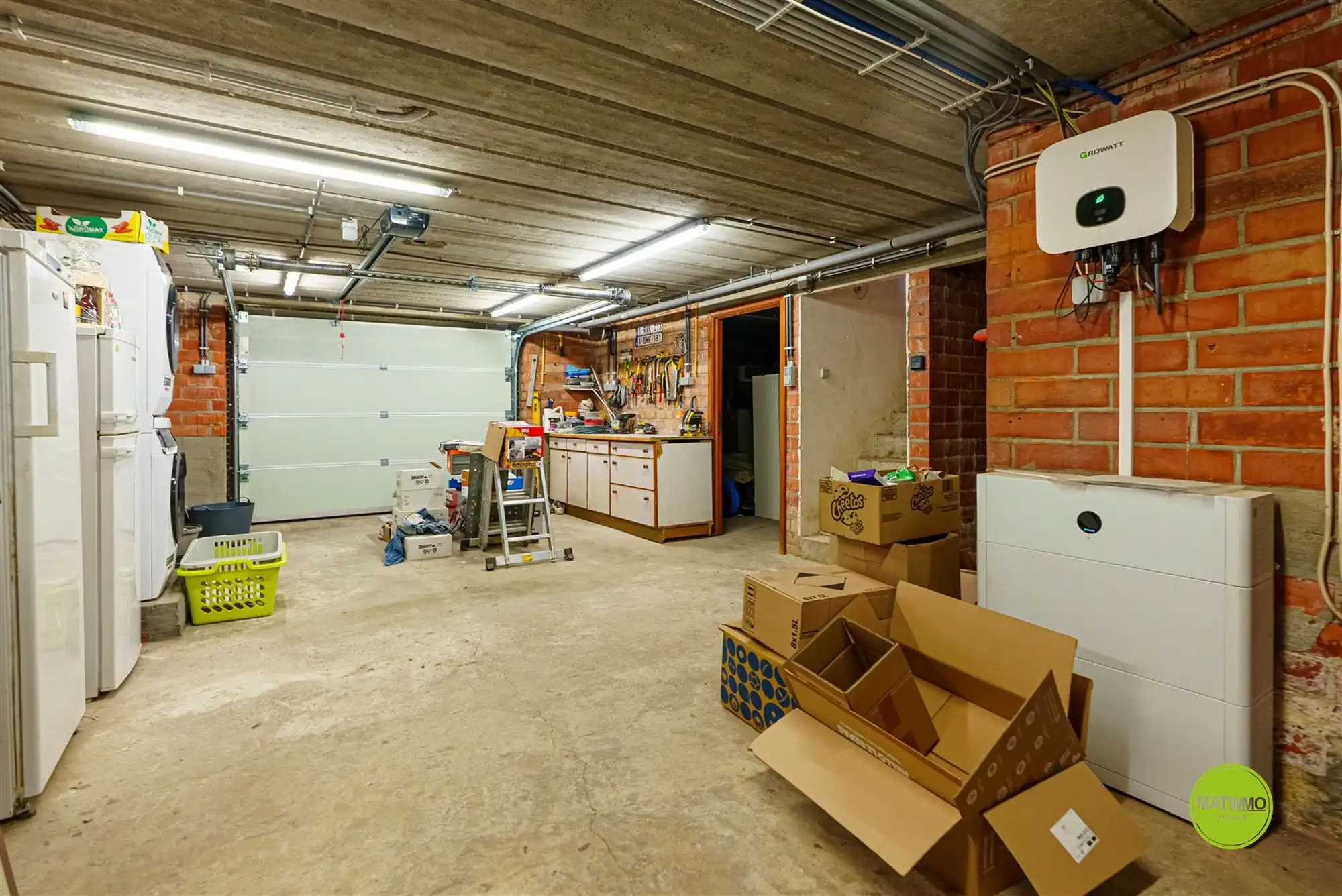 Gerenoveerde, instapklare gezinswoning met 5 slaapkamers foto 27