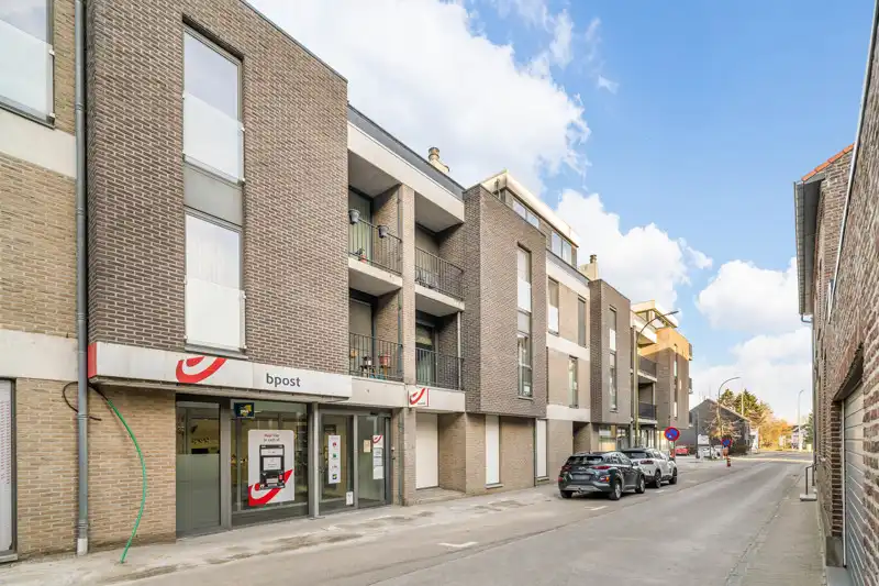 Klassevol duplex-appartement met gemeenschappelijk zwembad foto 31