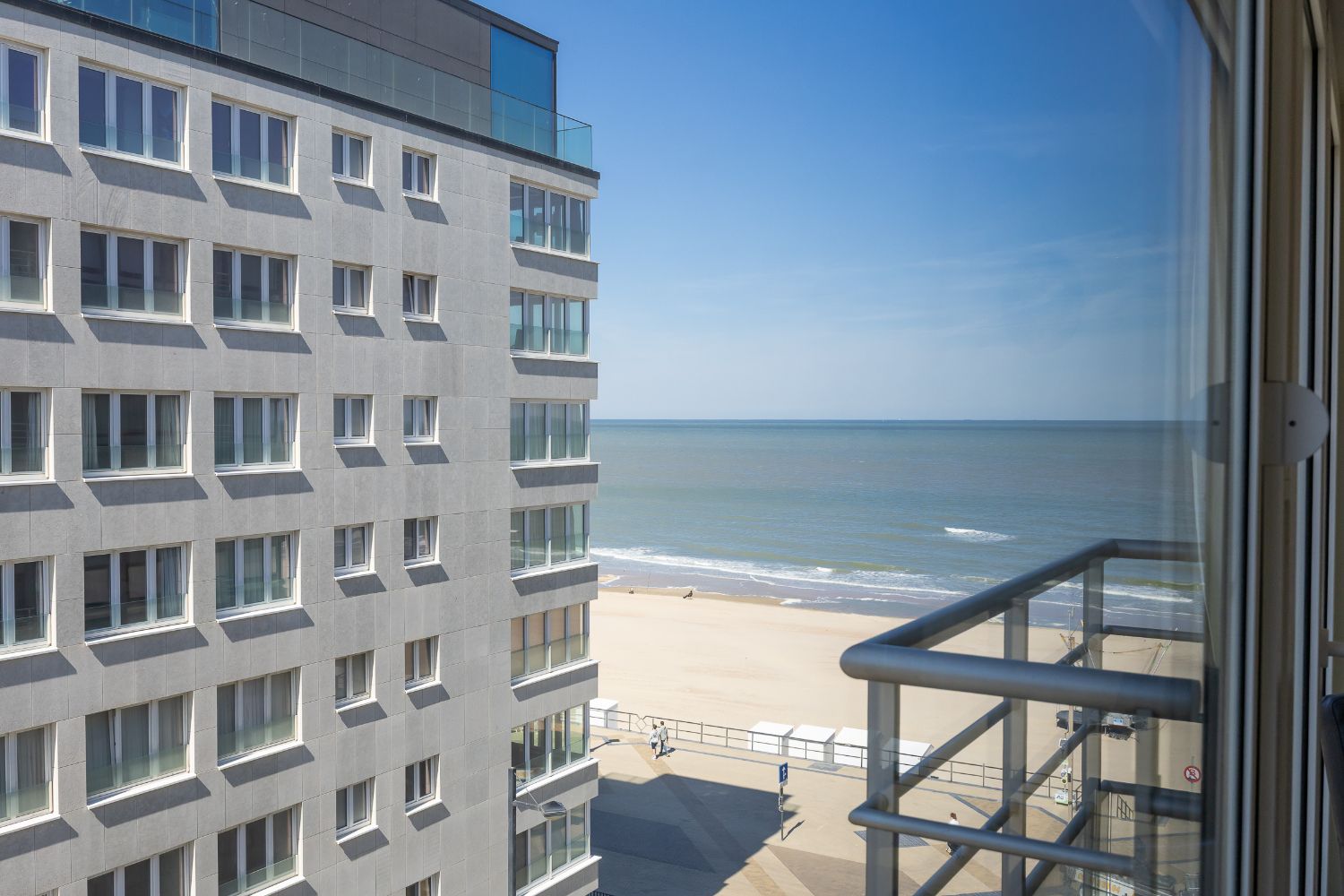2 slaapkamer-appartement met zonnig terras en lateraal zeezicht foto 8