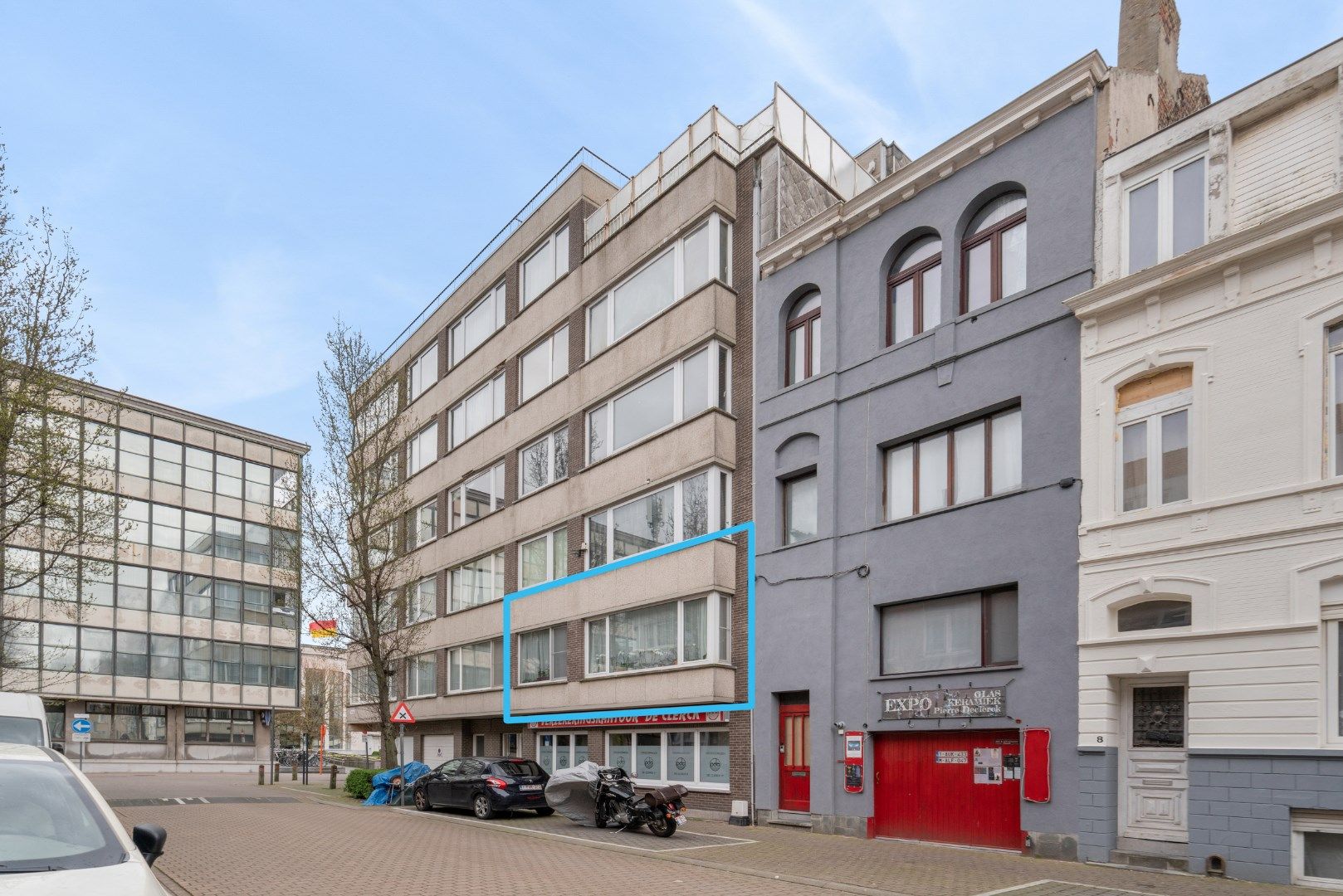 Op te frissen 1-slaapkamerappartement op topligging doch zeer rustig gelegen! foto 13