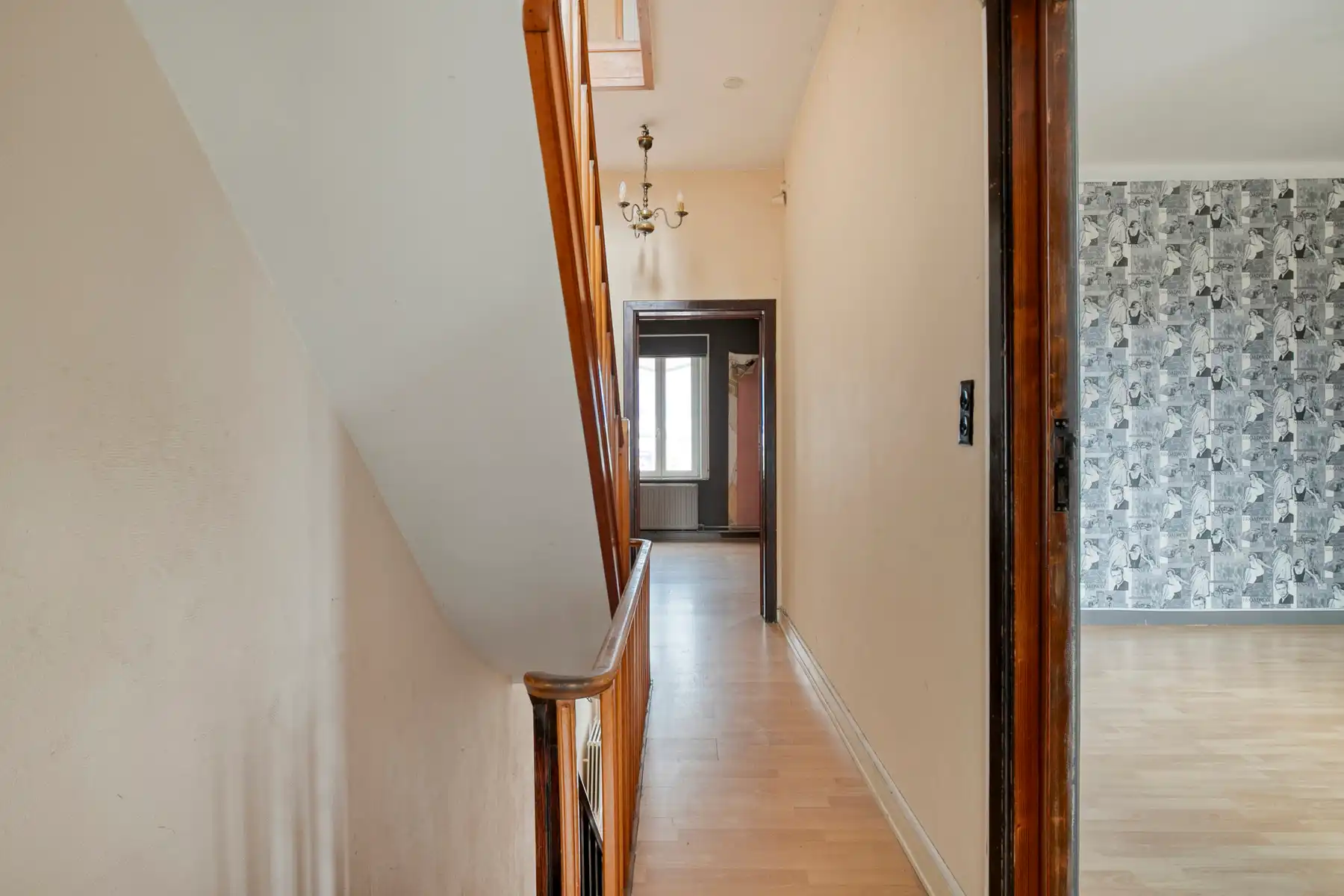 Eengezinswoning met 3 kamers, inrichtbare zolder en tuin foto 10