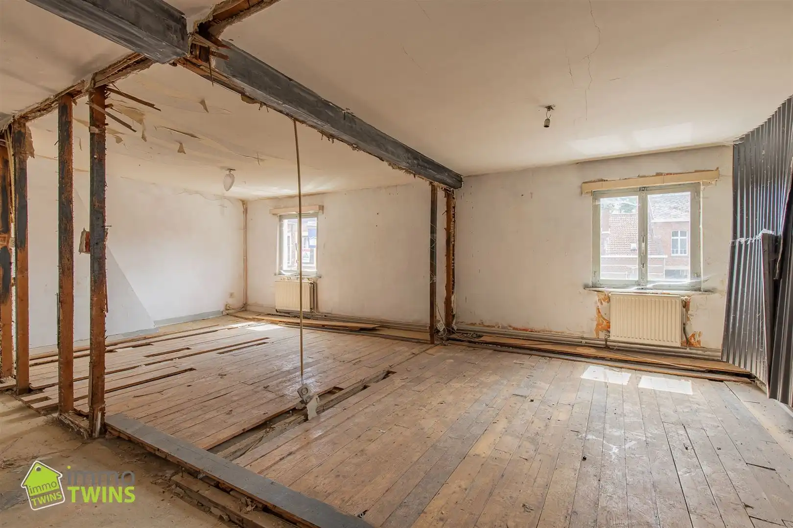 Handelswoonst op commerciële topligging te Moerzeke/Kastel  foto 10