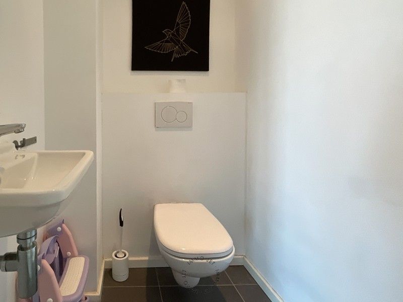 Modern 1-slaapkamer appartement nabij centrum Zwijndrecht foto 9
