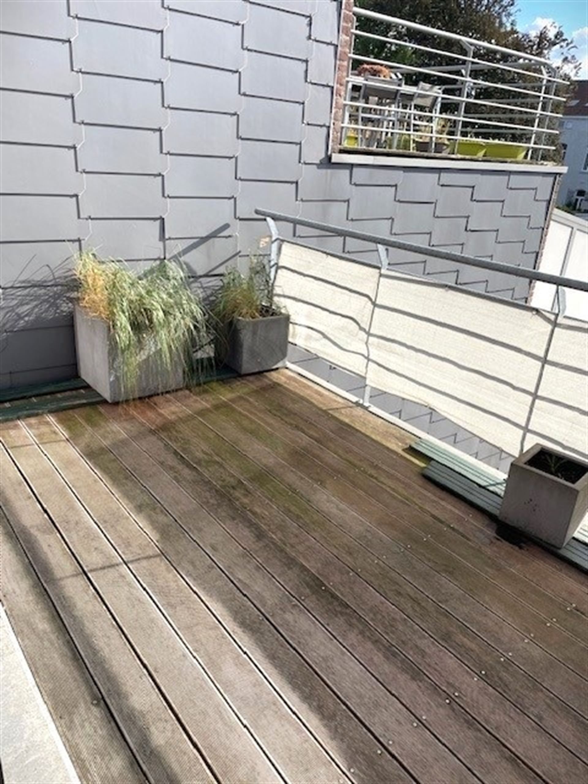 Lichtrijk duplex-appartement met 1 slaapkamer, ruim terras en kelderberging! foto 10