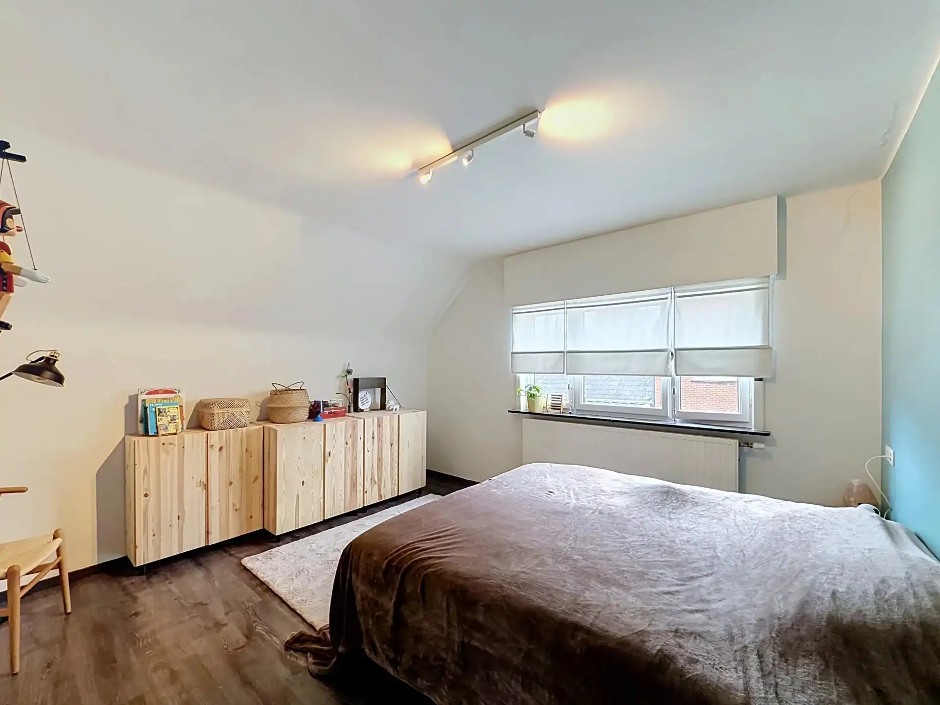 Instapklare gezellige woning op een mooi perceel met 3 slaapkamers en 2 badkamers foto 26