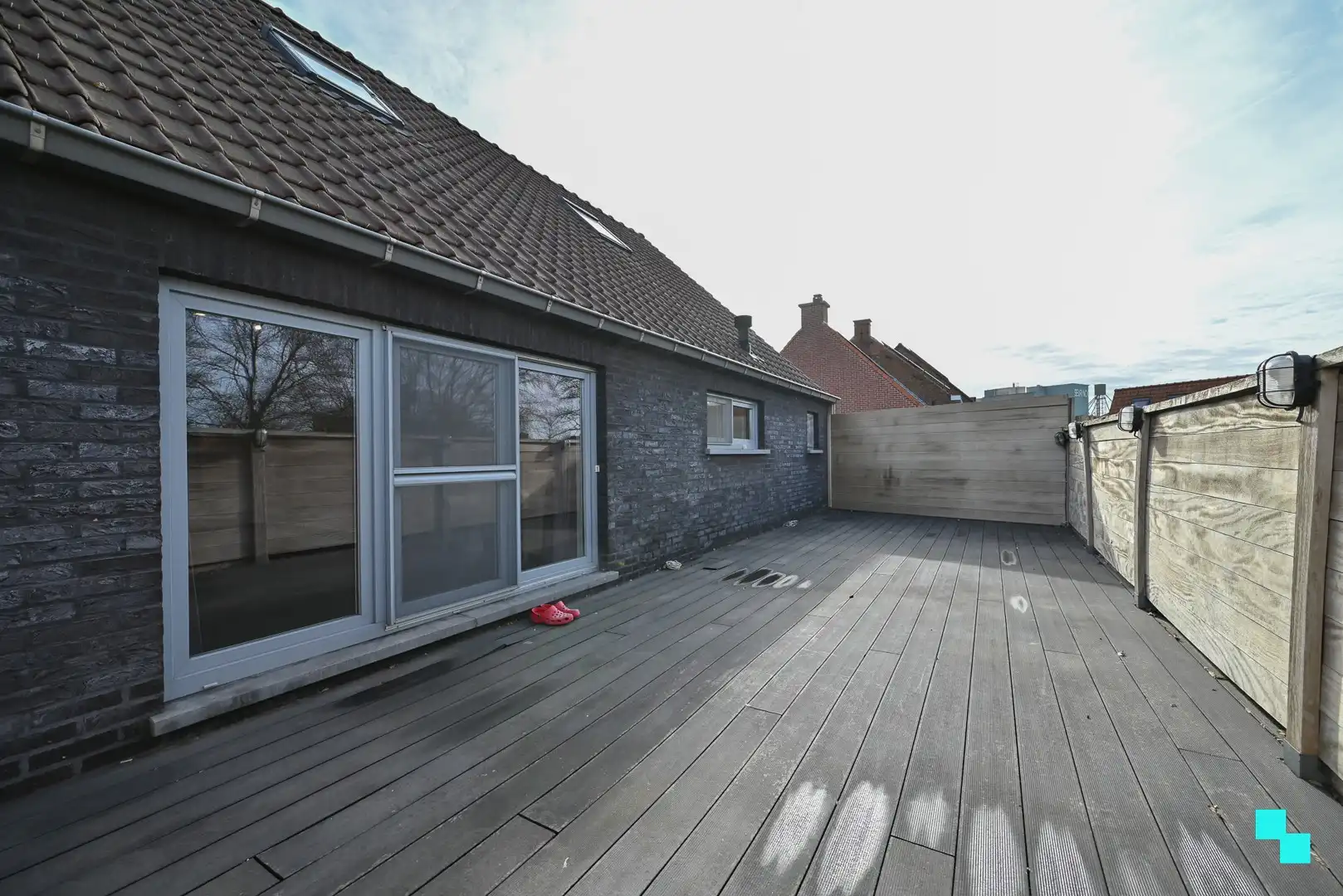 Duplexappartement te Sint-Eloois-Winkel met 2 slaapkamers foto 11