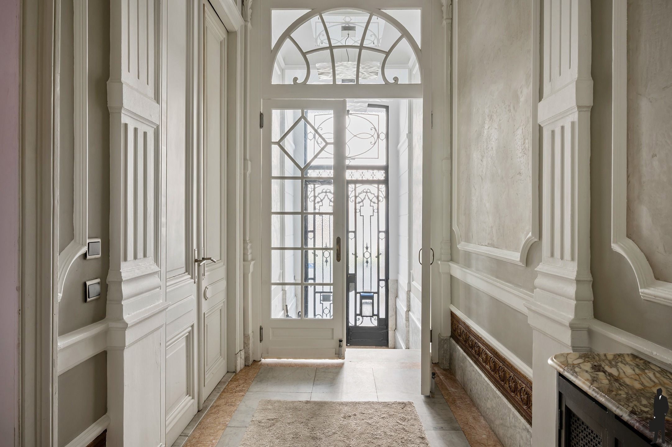 Statige meesterwoning met grandeur, 6 slaapkamers en zonnige tuin  foto 3