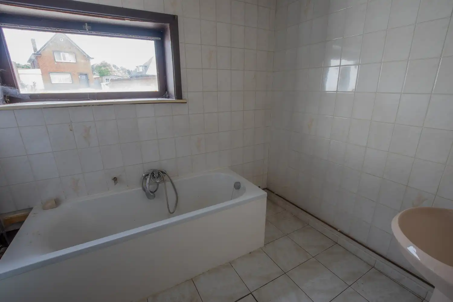 Te renoveren halfopen bebouwing met garage op een perceel van 321 m² te Scherpenheuvel foto 9