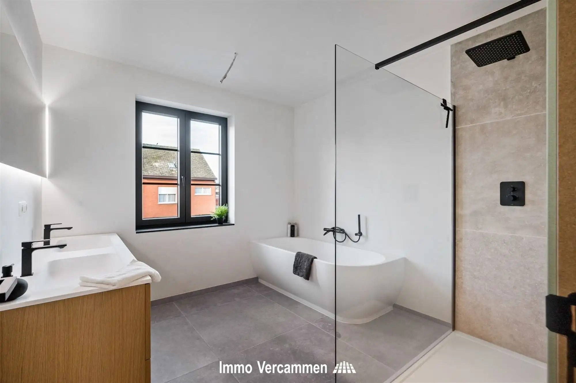 Perfect instapklare nieuwbouwwoning te Blaasveld foto 11