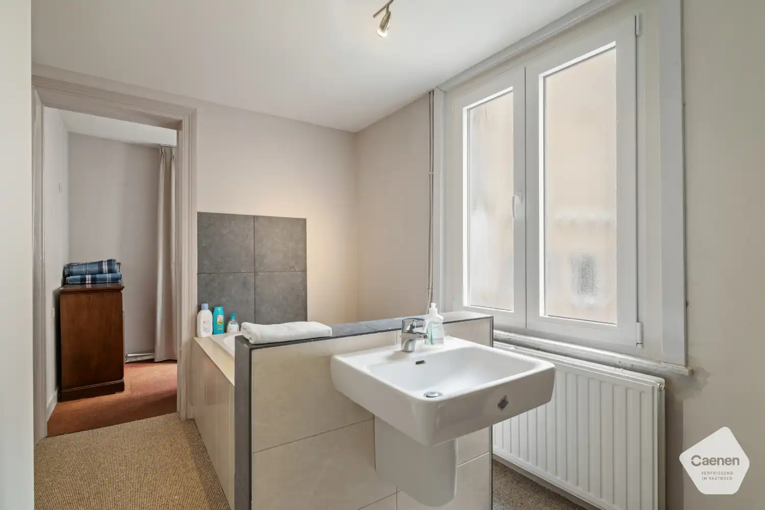 Ruime en lichtrijke stadswoning met 4 slaapkamers en 3 badkamers foto 7