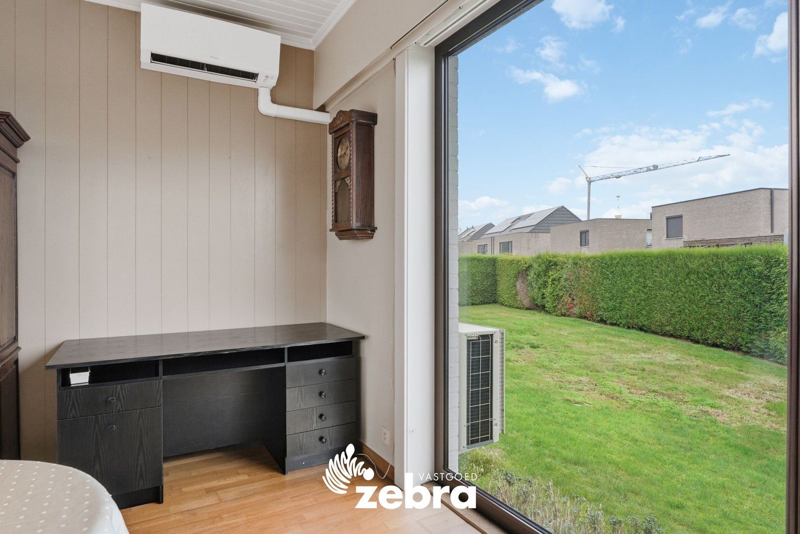 Vrijstaande bungalow op + 1.000 m² met rustige ligging foto 9