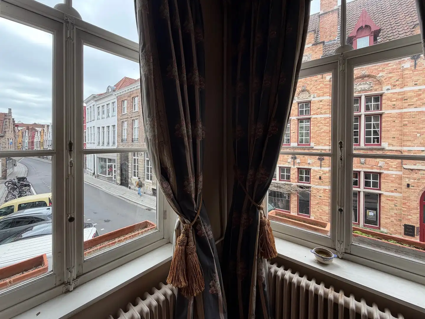 een verborgen stukje Brugge, met een verhaal achter elke deur foto 19
