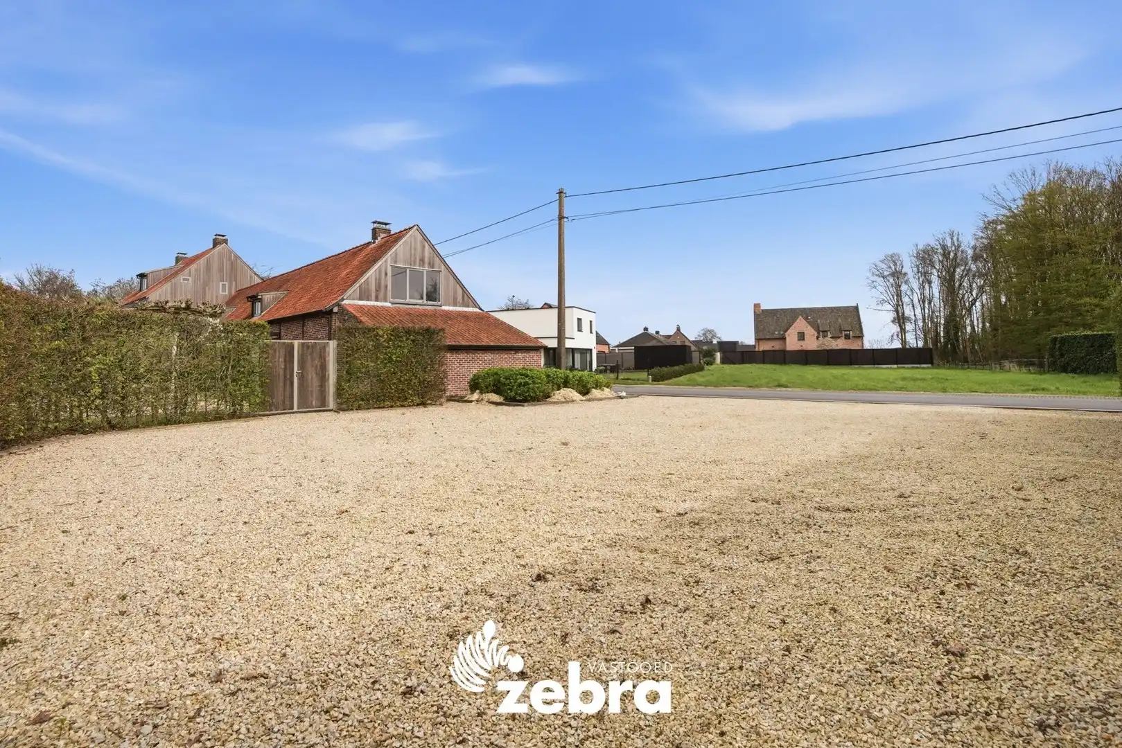 Ruime villa op een prachtig perceel van 11.110m² in groene omgeving! foto 7