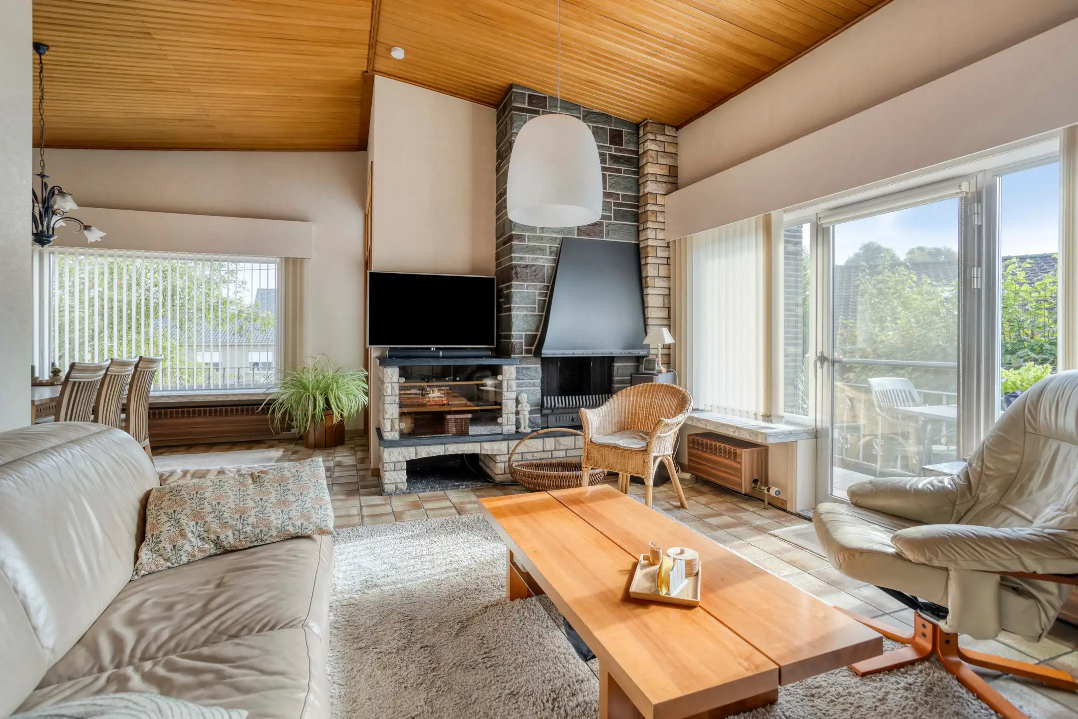 Perfect onderhouden woning met 3 slaapkamers op 8 are foto 9