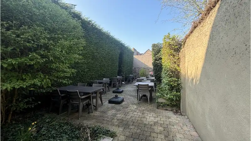 Horecapand met TERRAS te koop ( met overname ) in de Moerkerkse Steenweg in Sint-Kruis Brugge foto 11
