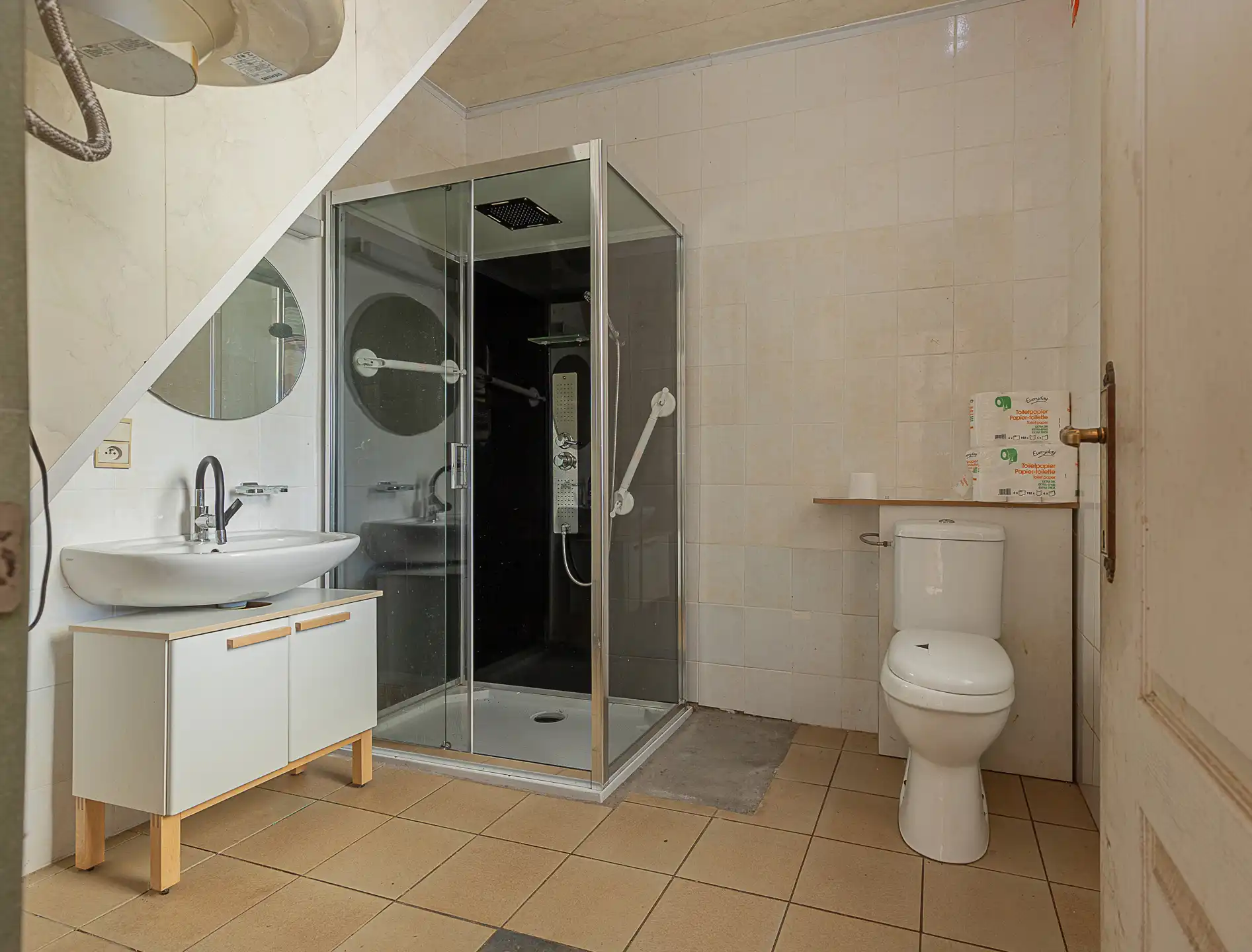 EREMBDEGM schitterend renovatieproject met grote tuin/garage foto 9