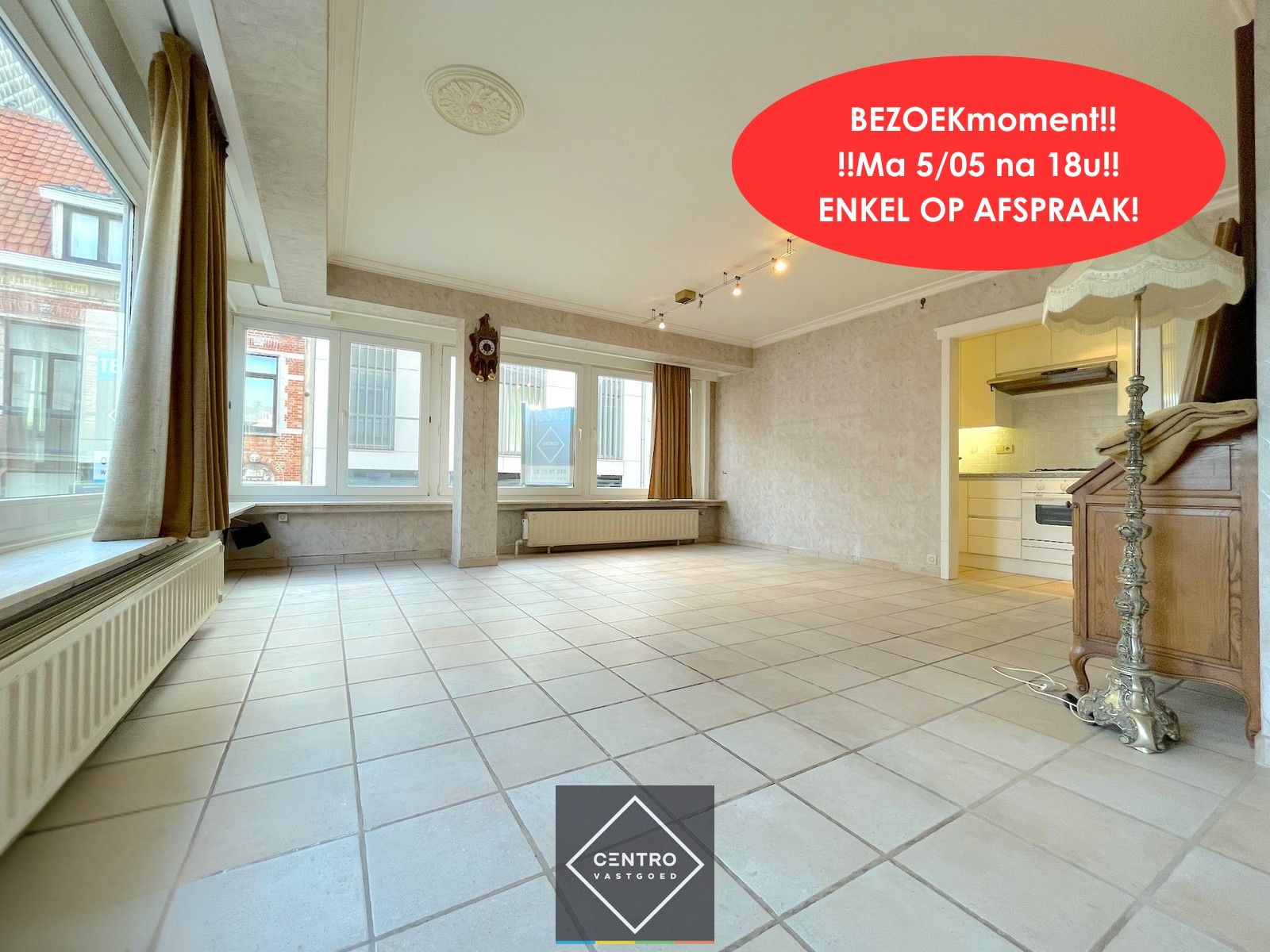 CENTRAAL gelegen HOEKappartement! foto {{pictureIndex}}