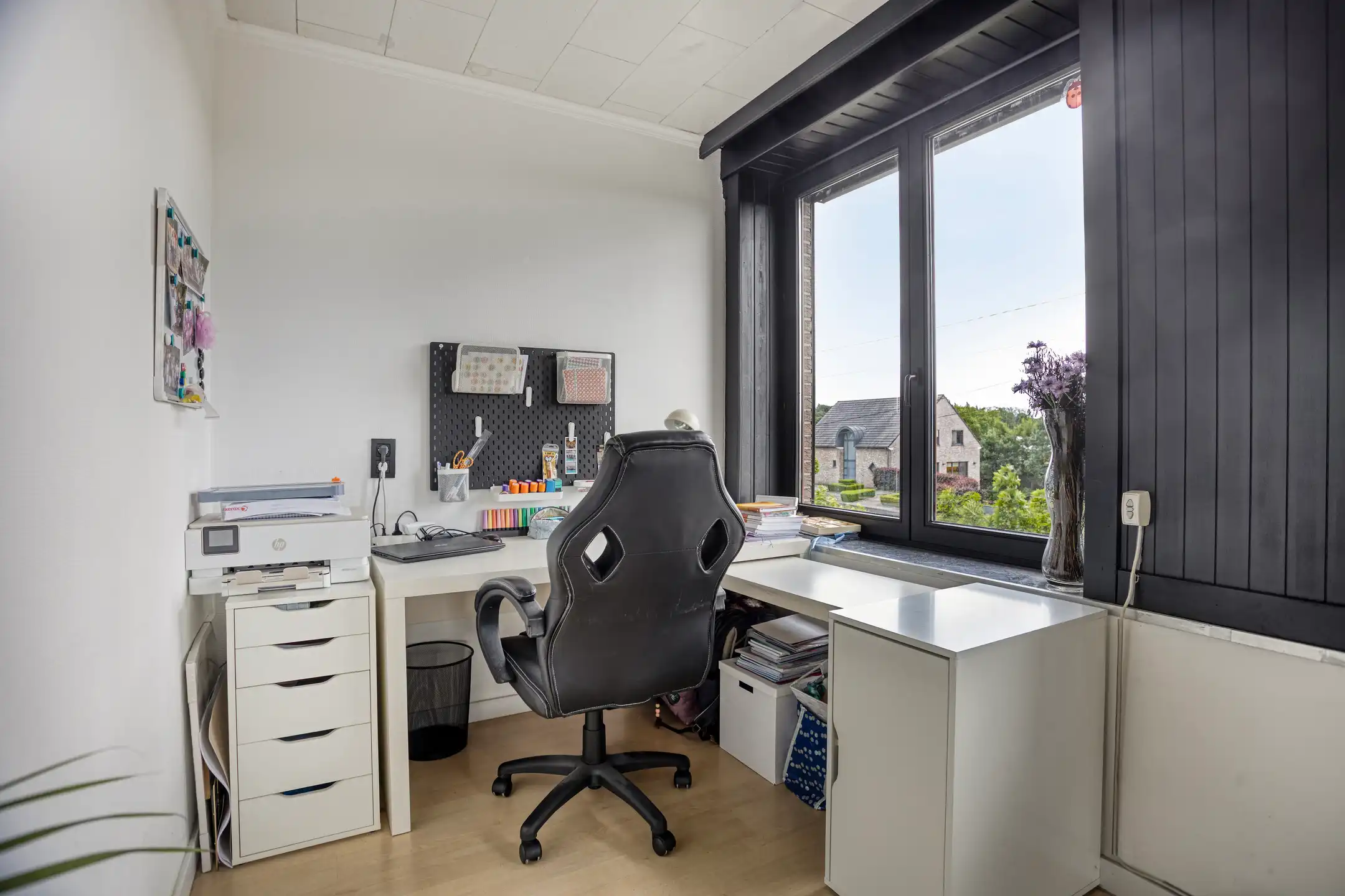 Zeer ruim appartement (166m2) met 2 slaapkamers foto 9