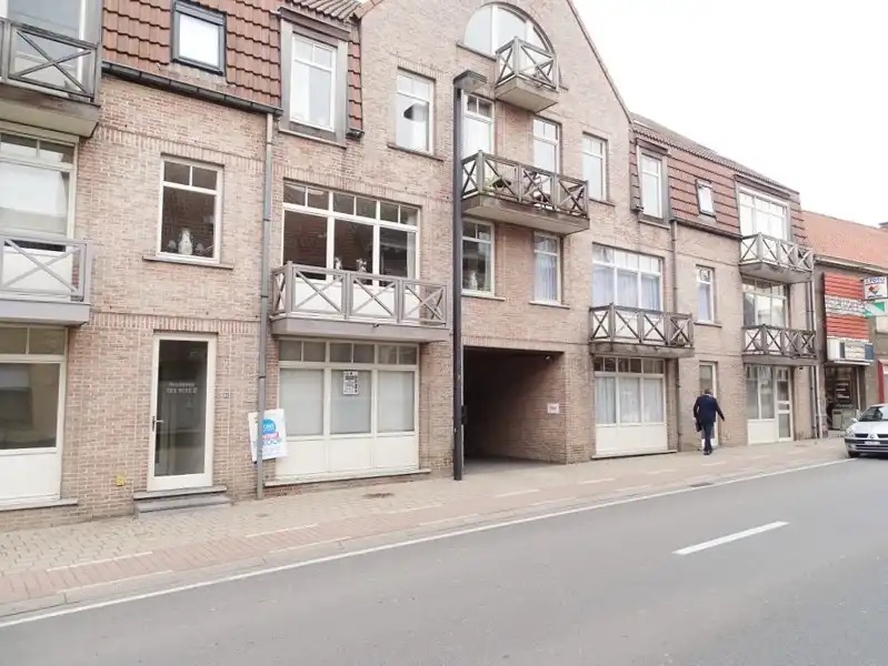 Garage in centrum Anzegem TE KOOP! foto 6