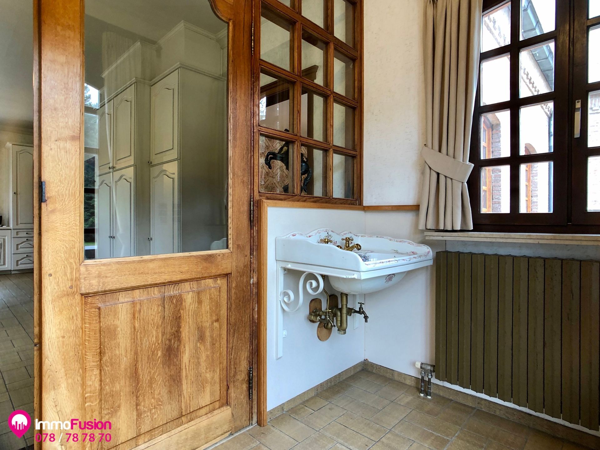 Unieke villa met bijgebouw, op ruim perceel van ca. 8.5 HA! foto 118