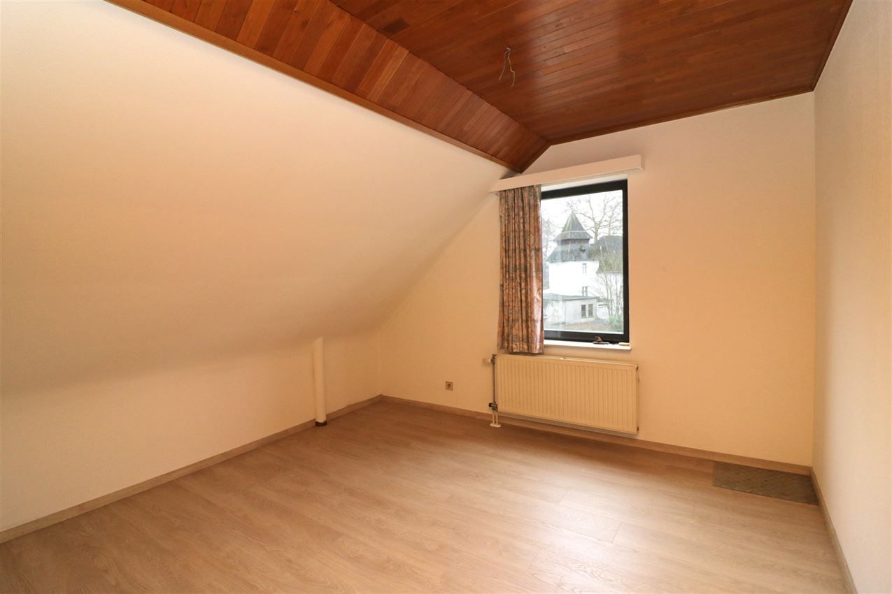 Centraal gelegen appartement met 3 slpk., garage en terras foto 23