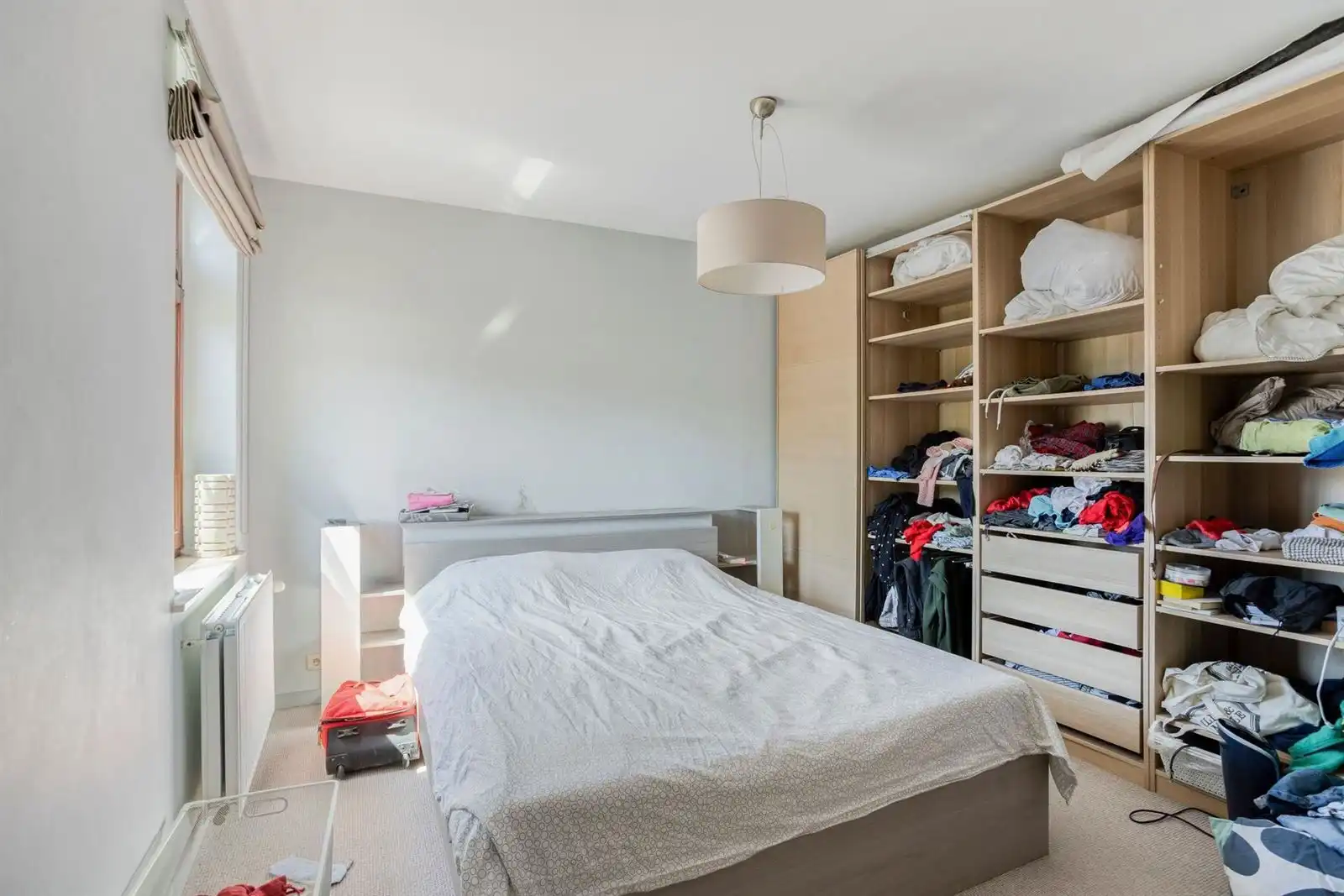 Ruime woning met 5 slaapkamers,tuin en garage foto 22