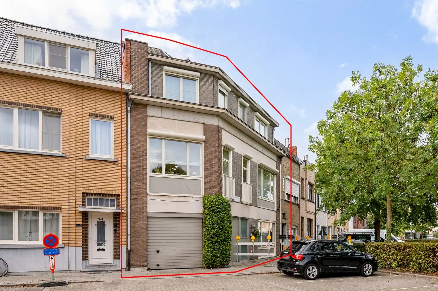 Ruime en goed onderhouden gezinswoning op een uitstekende locatie. foto 4