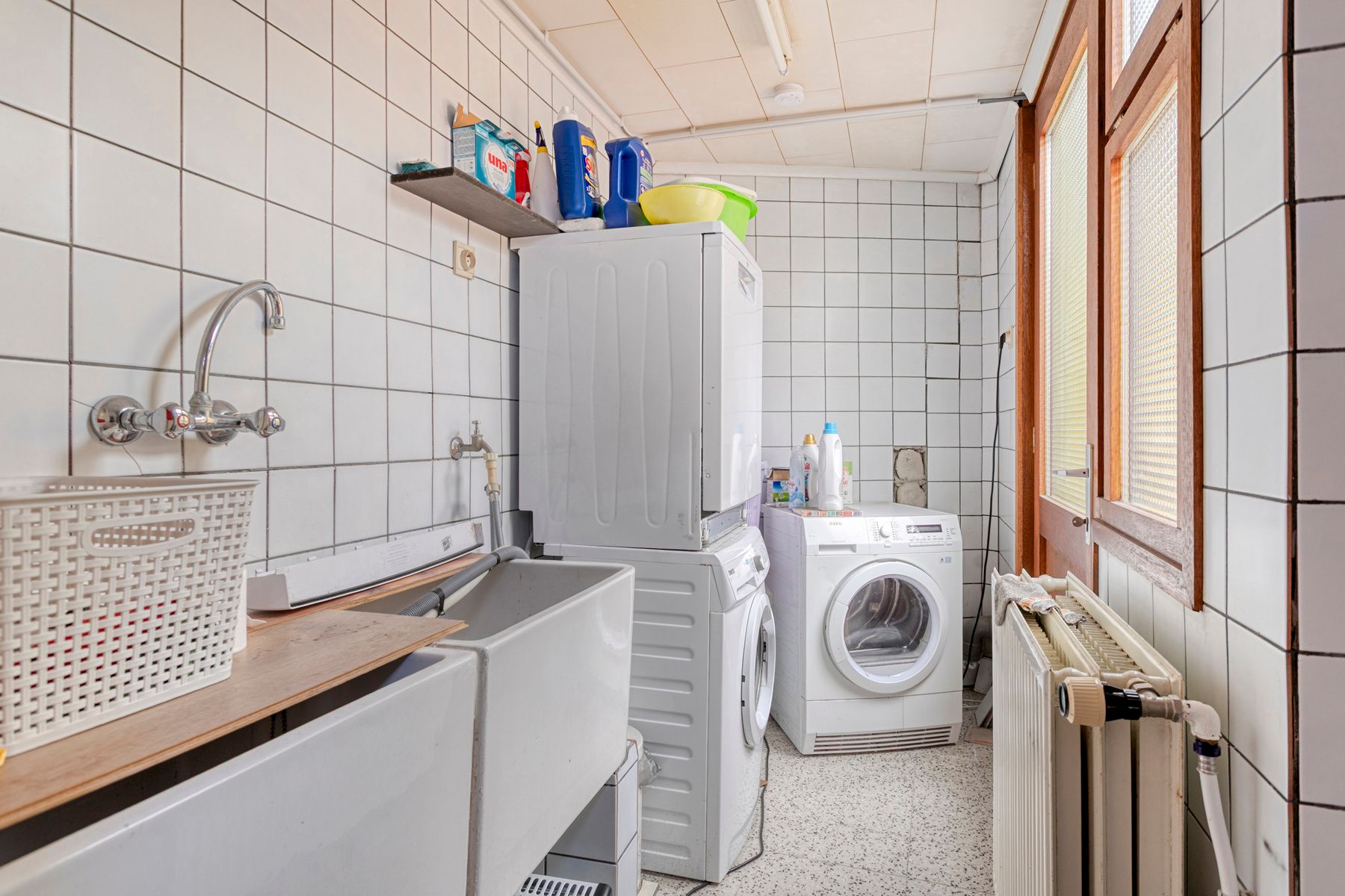 Goedgelegen woning met 4 slaapkamers !! foto 6