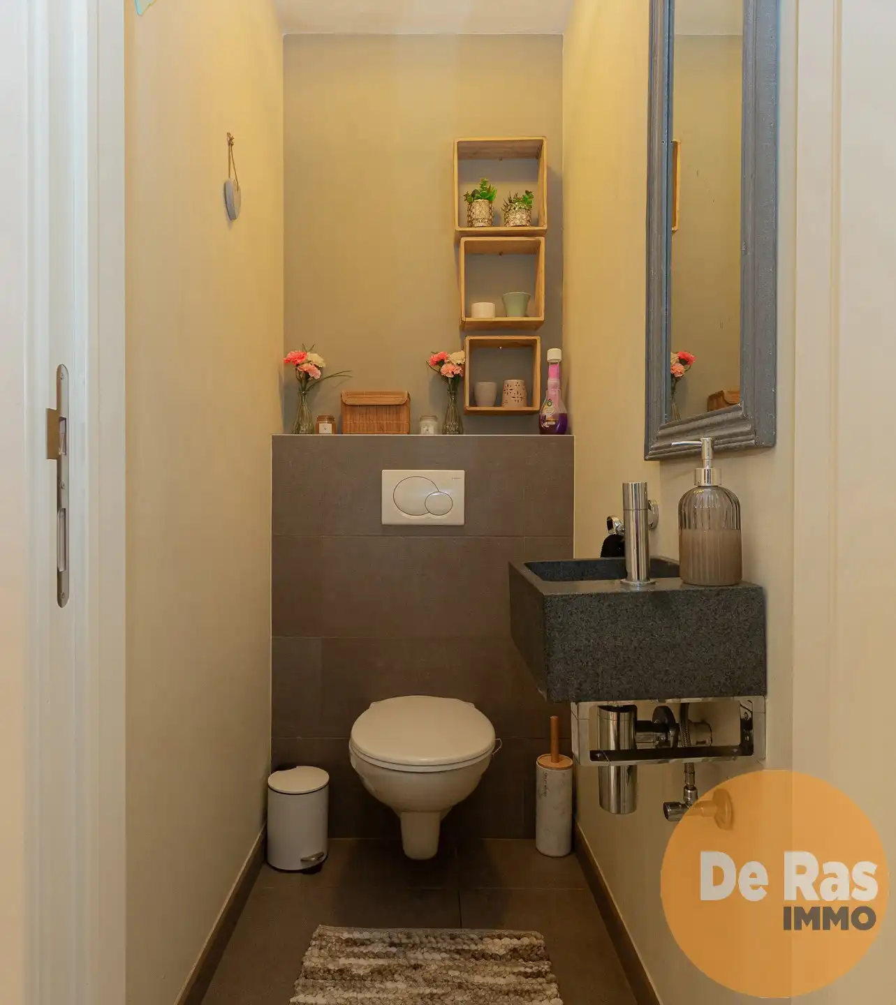 OUDEGEM - Instapklaar, ruim duplex appartement 3slpk foto 6