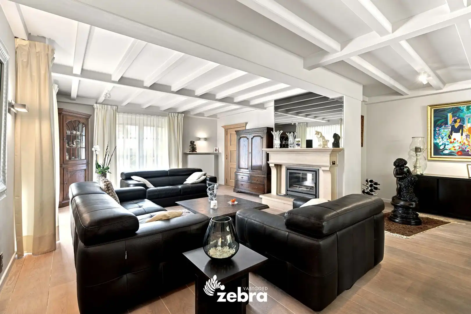 Exclusieve villa op een perceel van bijna 3.000 m² in Meulebeke! foto 5