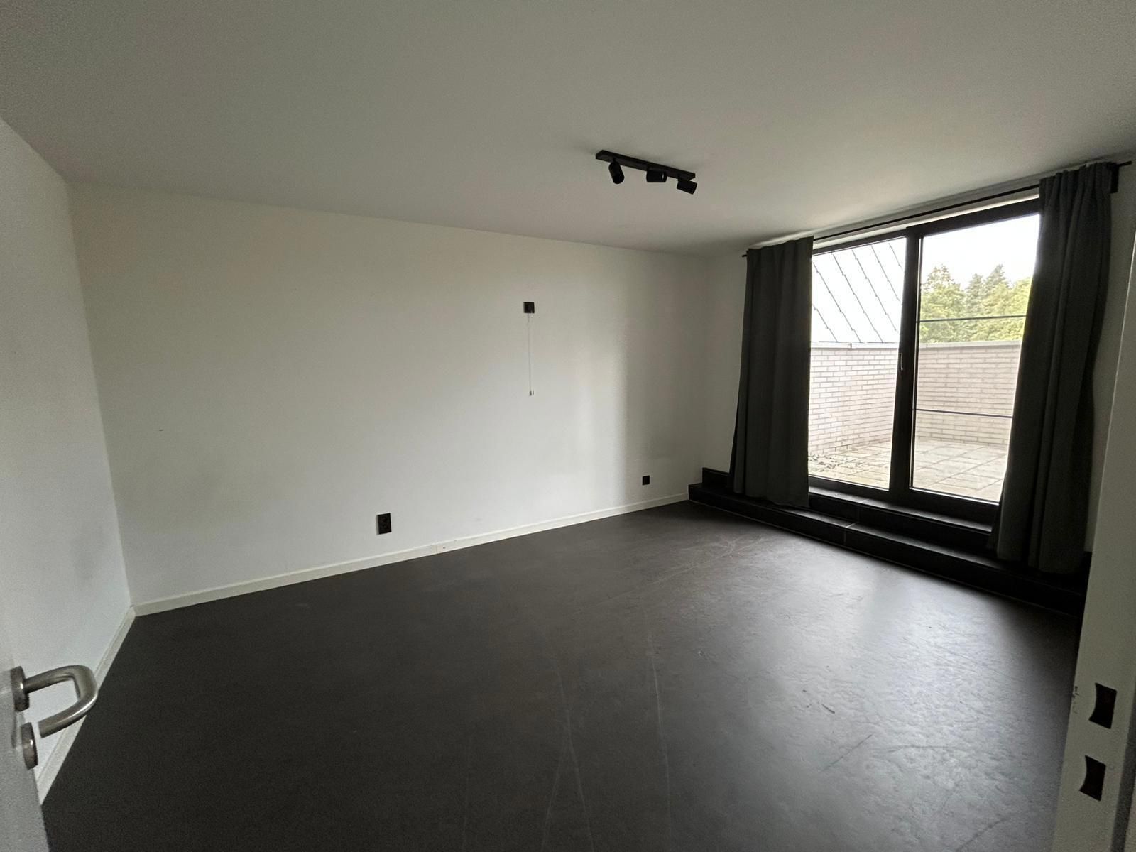 Ruim duplex-appartement in het hart van Oud-Turnhout foto 18