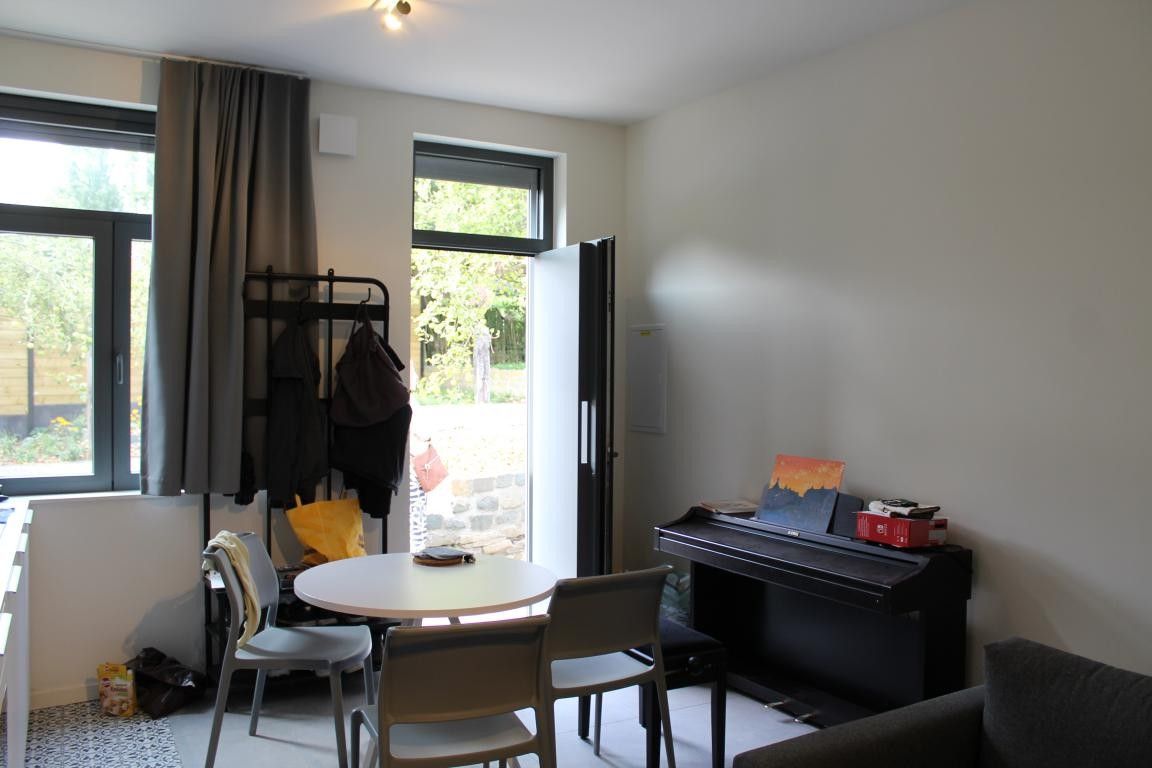 Gerenoveerde stadwoning foto 7