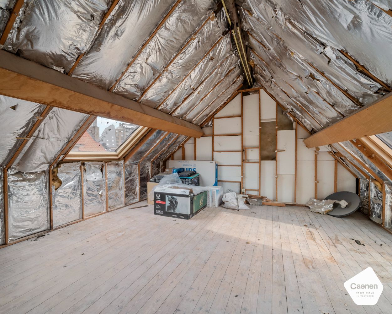Ongemeubelde ruime woning met vier slaapkamers in hartje Blankenberge foto 12