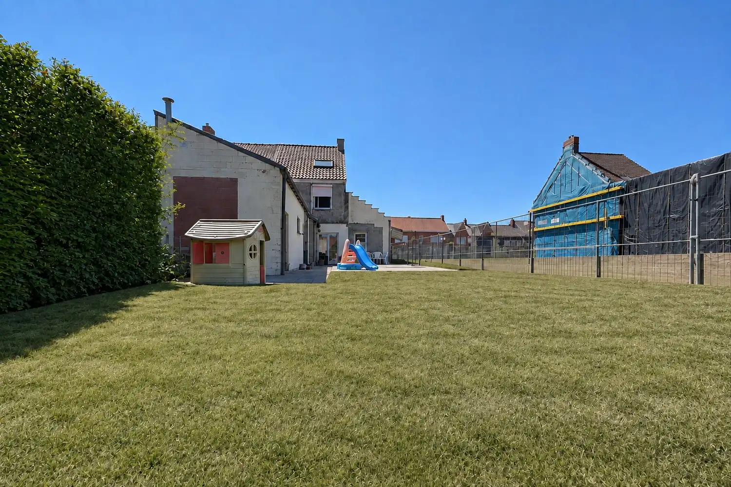 Instapklare woning met 3 slpks. + garage én zonnige tuin foto 10