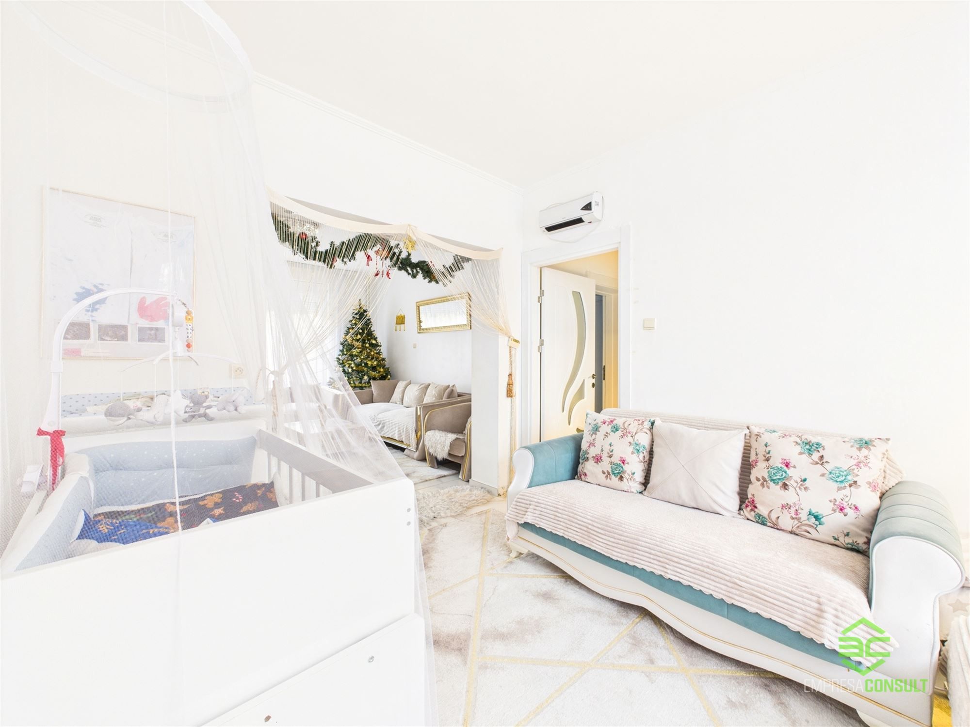 Ruime gezinswoning met 4 slpk in Ezemaal! foto 6