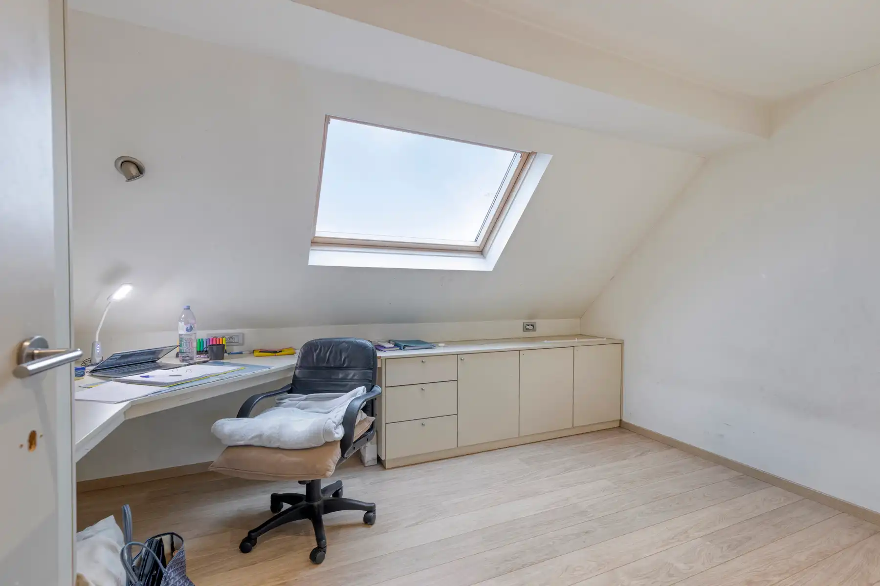 Toffe loftwoning met garage! foto 16