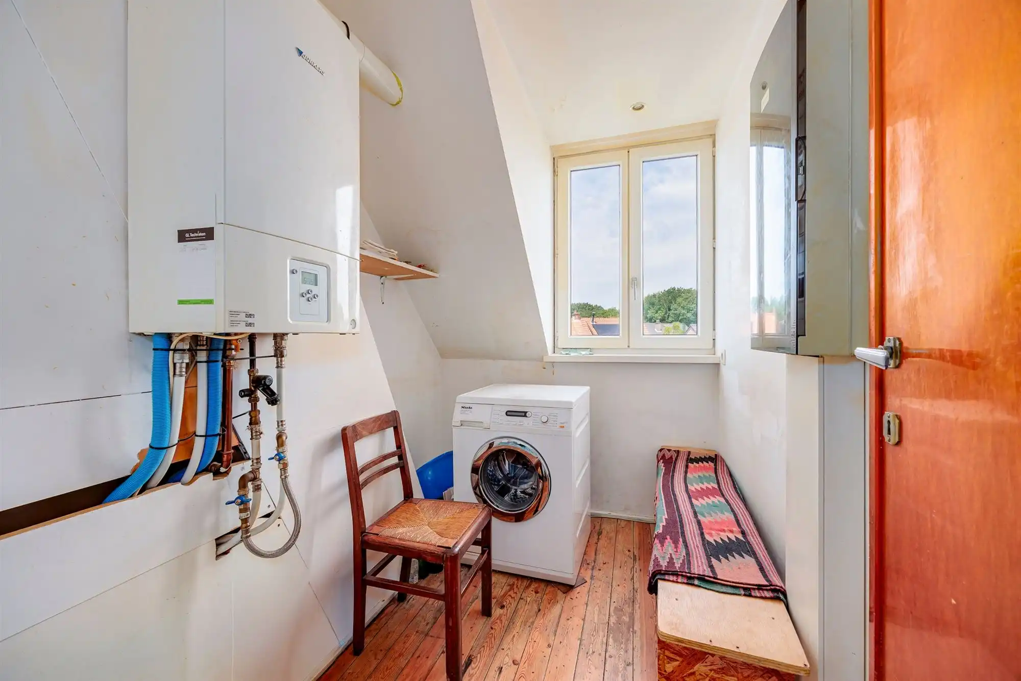 Woning opgedeeld in 2 instaplklare appartementen foto 12