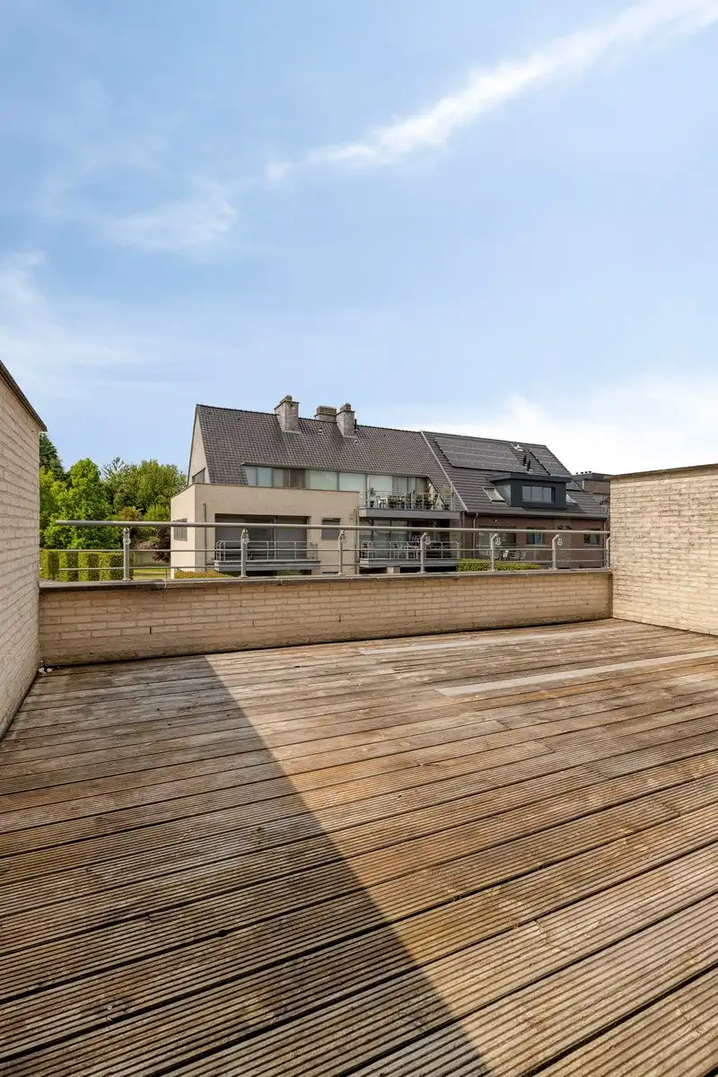 Instapklaar appartement met 2 slaapkamers en royale terrassen te Hoeselt foto 24