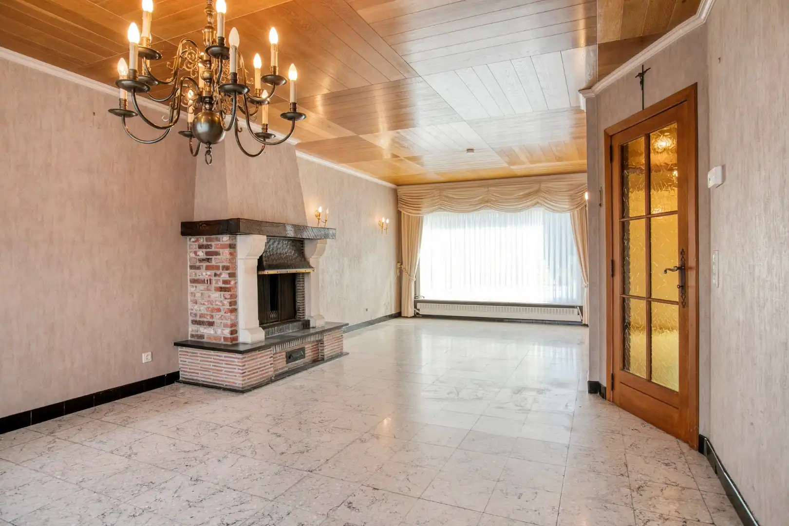 Gezellige rijwoning met 3 slaapkamers en garage! foto 4