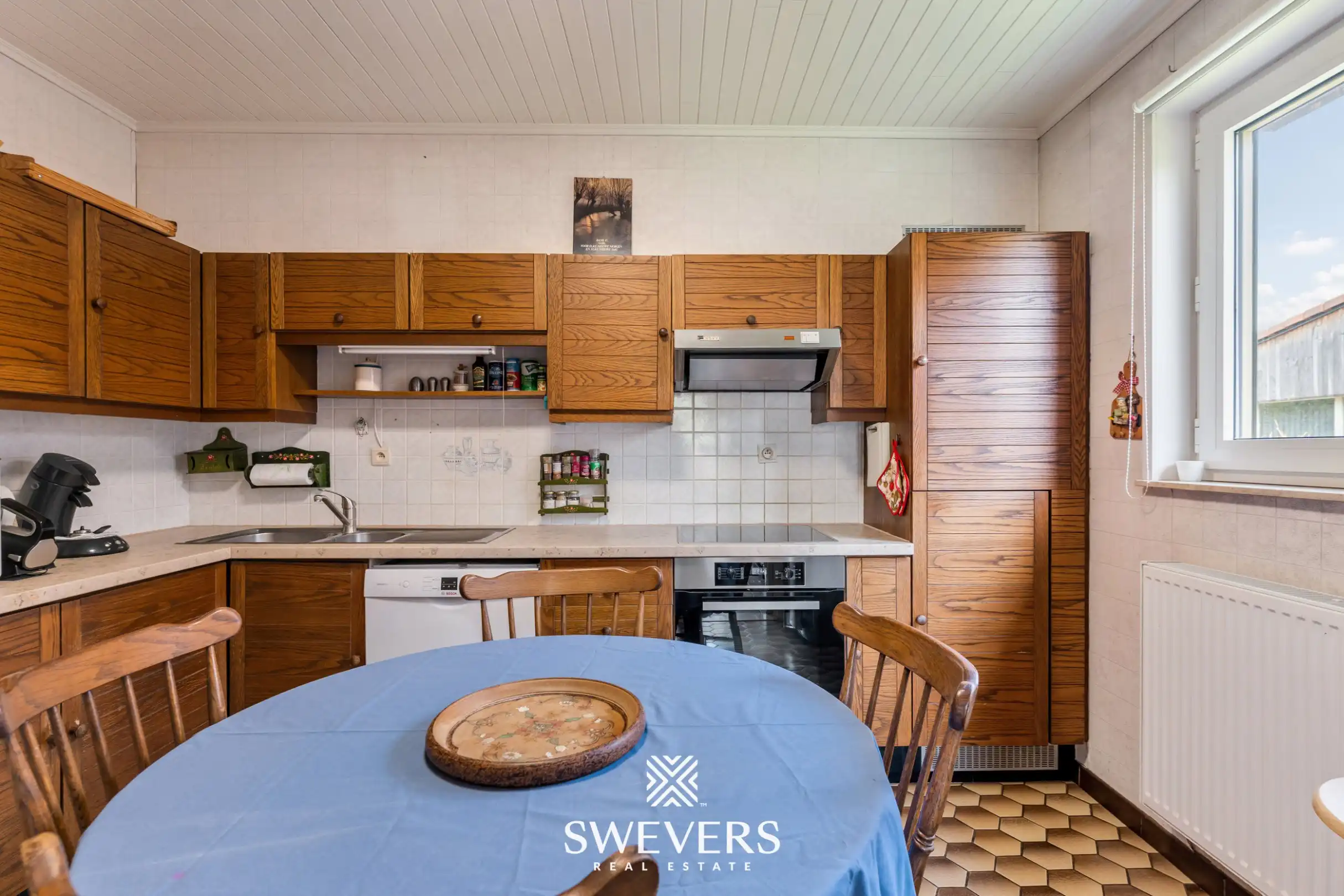 Ruime gezinswoning met 5 slaapkamers en open zicht op groen in Heusden-Zolder foto 11