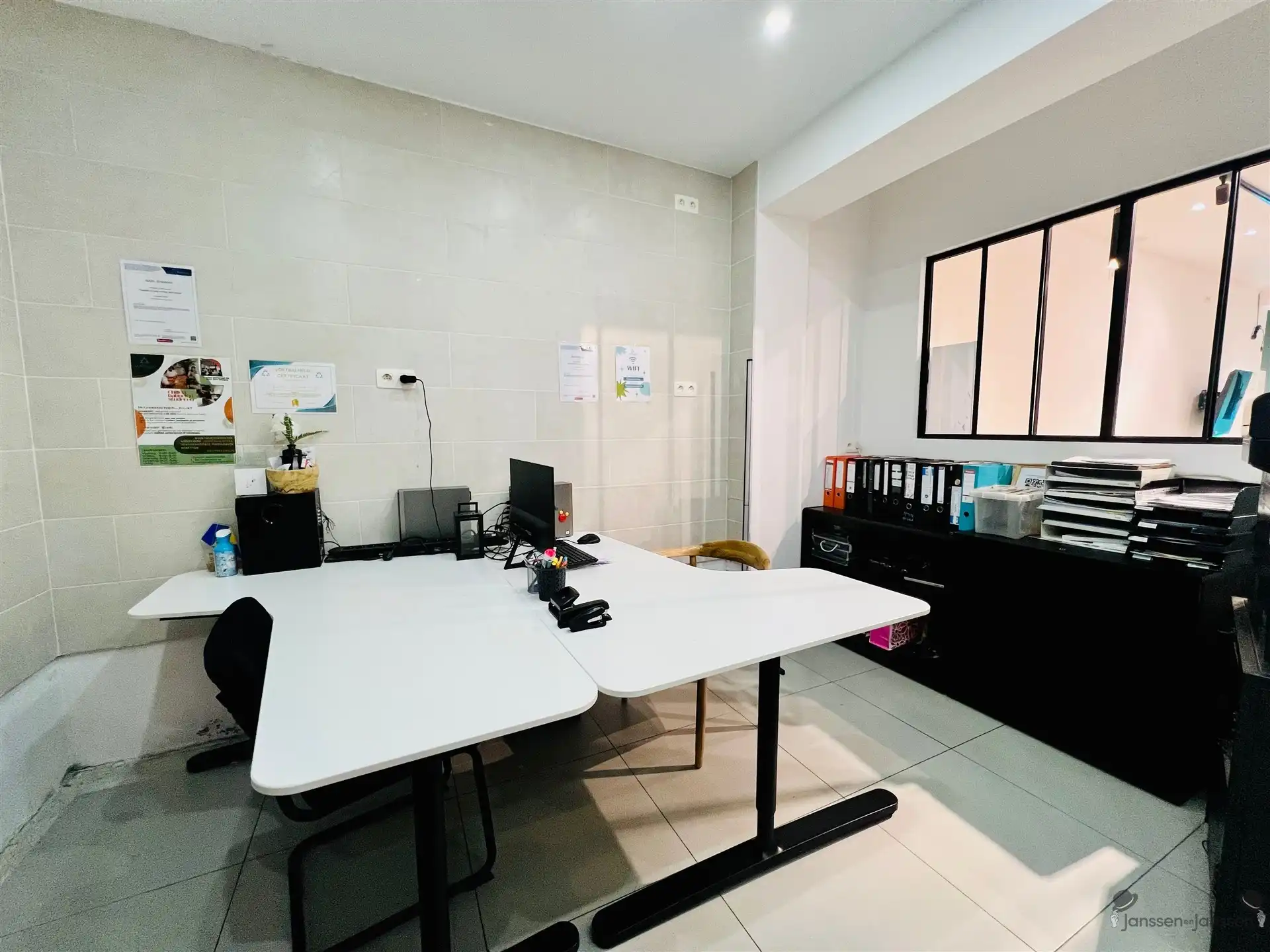 Bedrijfspand met multifuncitionele ruimtes foto 9