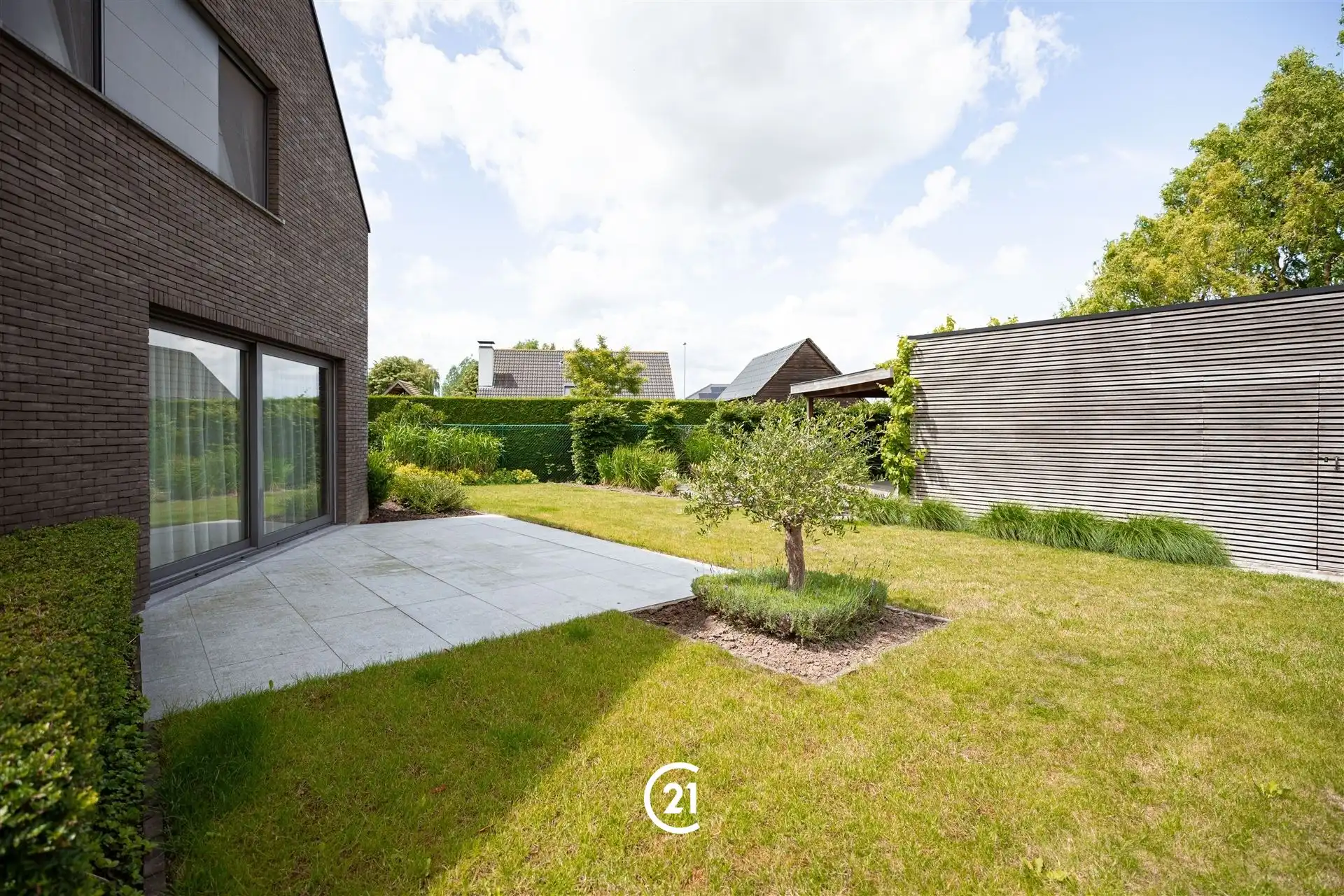Modern wonen in een rustige, groene omgeving foto 10