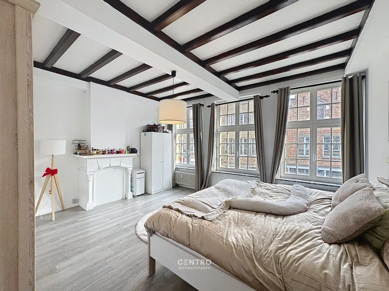 Ruim appartement (152m2) op leuke ligging te Brugge! foto 13