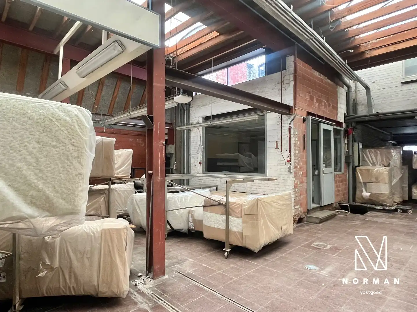 Te renoveren pand te koop in Harelbeke! foto 14