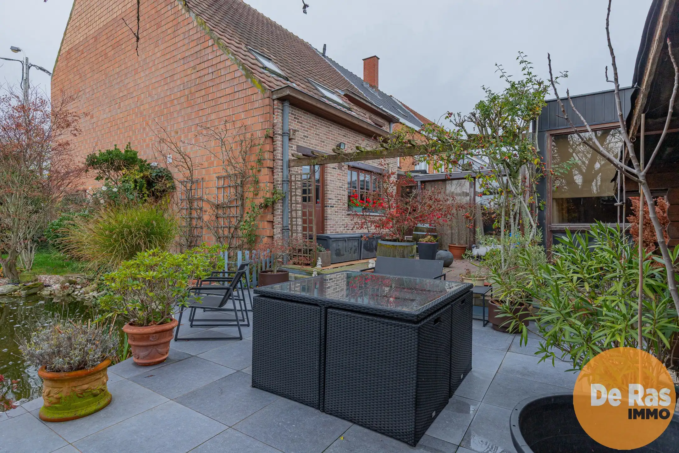 HAALTERT- Ruime woning met bouwgrond  foto 32