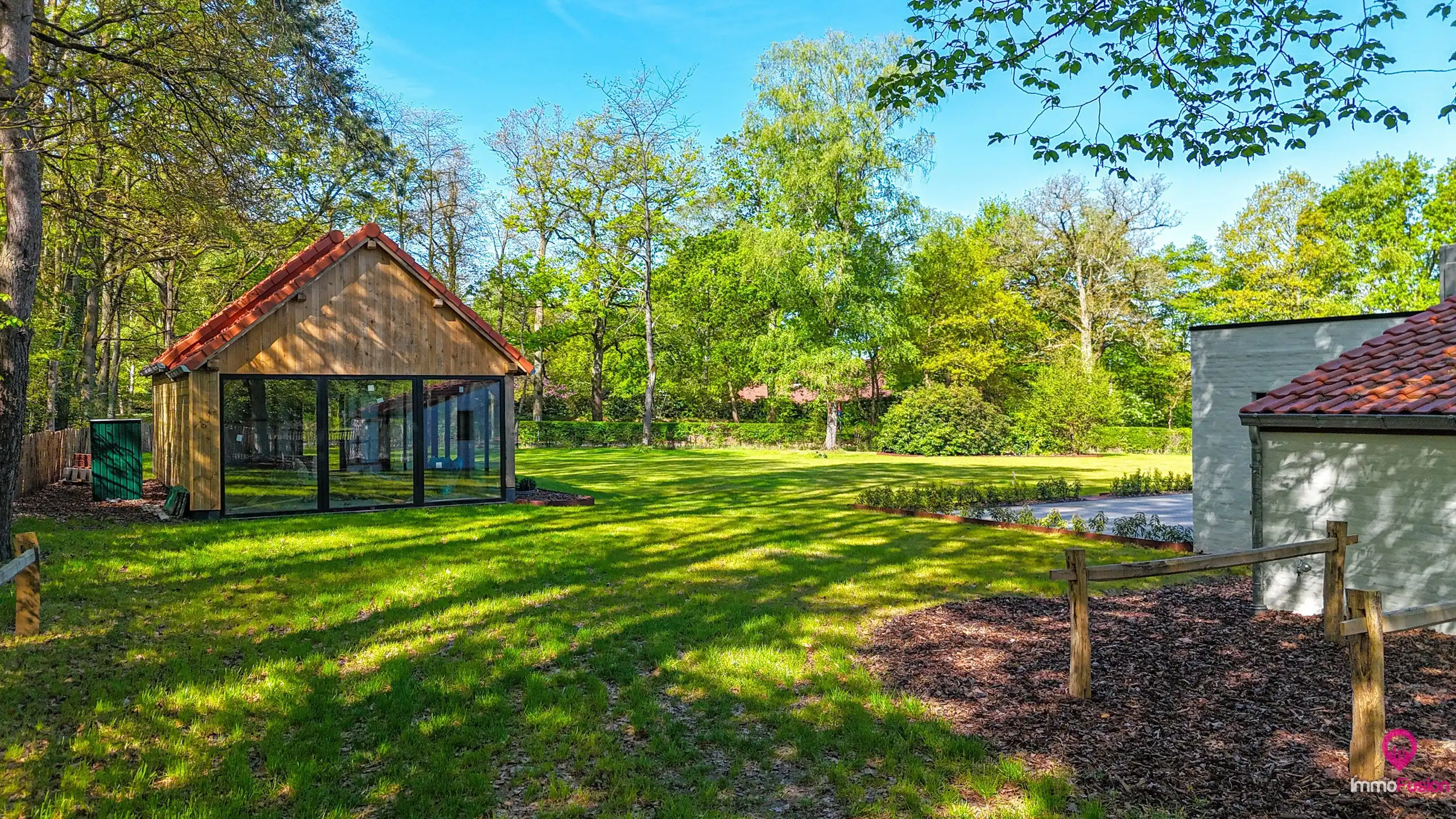 Multifunctioneel horecapand op een perceel van 1.9 hectare! foto 52