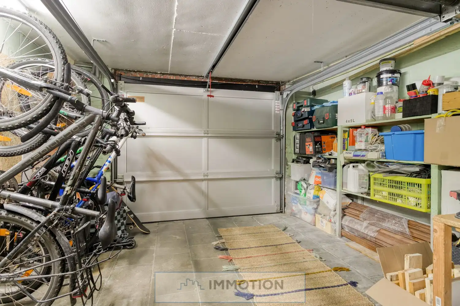 Gezellige en ruime familie woning op rustige ligging te Harelbeke foto 35