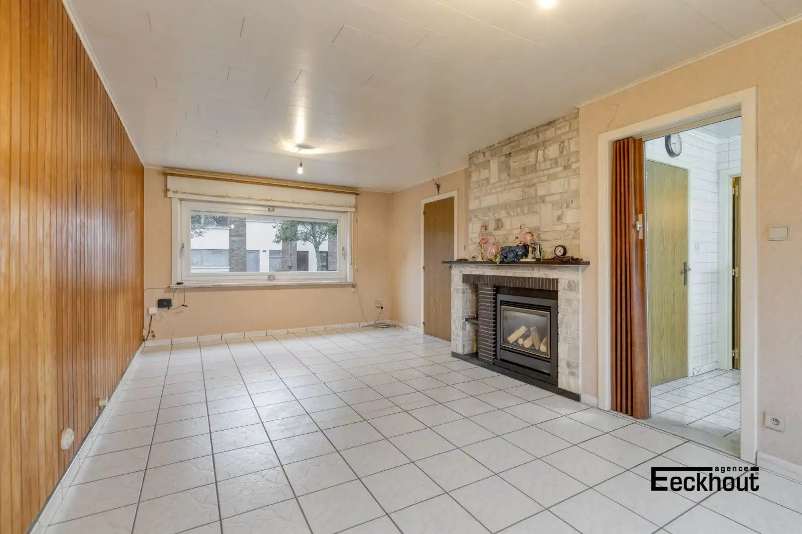 Gezellige rijwoning met ruime tuin op gegeerde locatie! foto 5