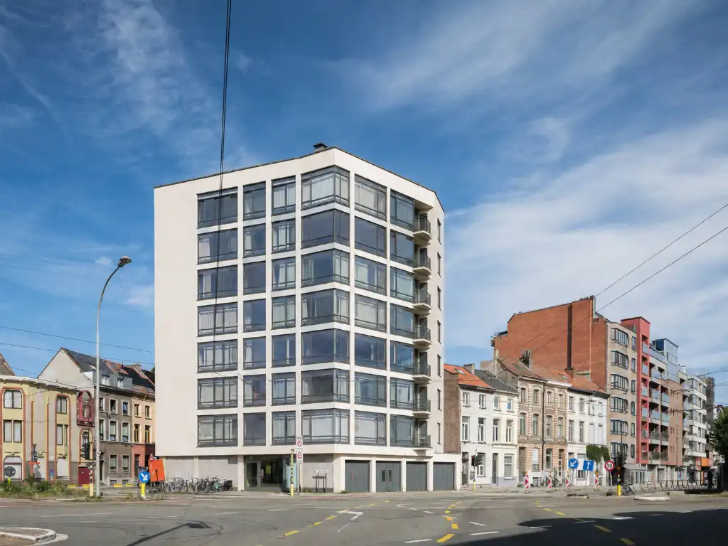 Appartement met panoramisch stadszicht op toplocatie nabij de Coupure foto 15
