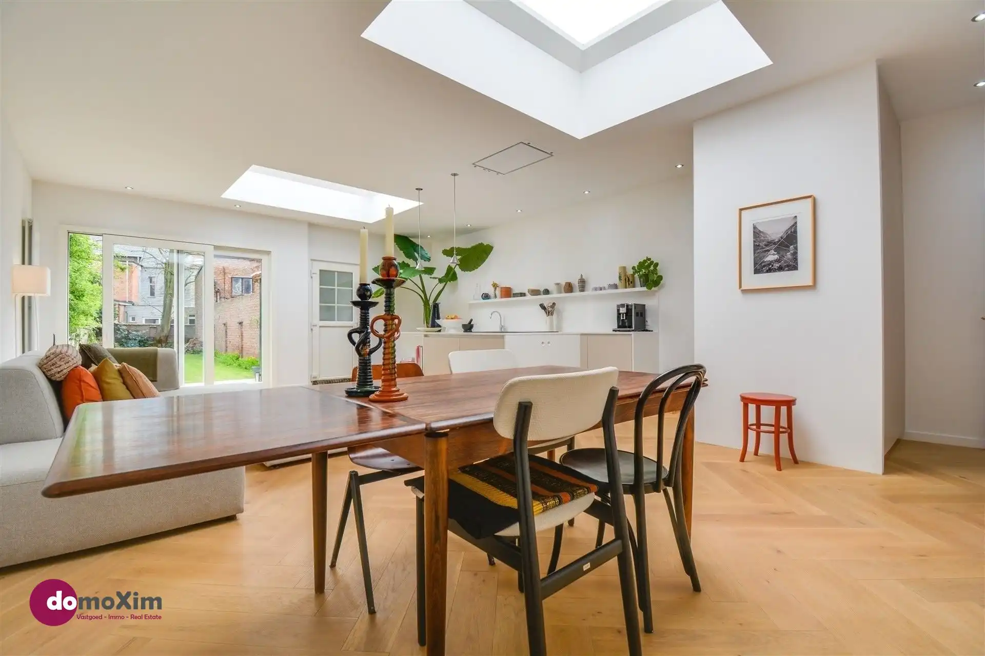 Gerenoveerde woning met vier slaapkamers in Mechelen foto 3